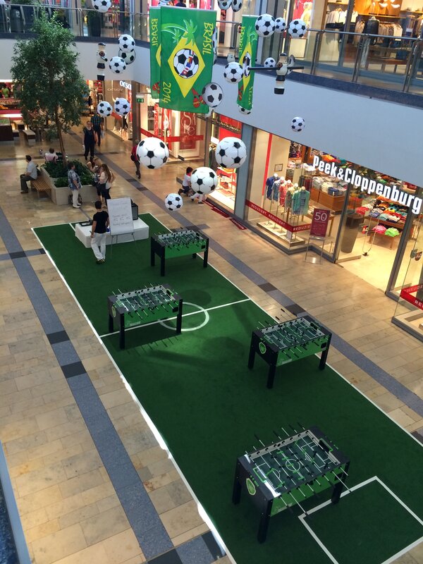 Event-Kickern im Einkaufszentrum